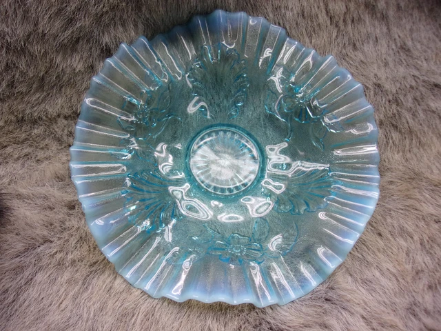 EAPG Antique Jefferson / Northwood Blue Opalescent Ruffled Bowl Ruffle