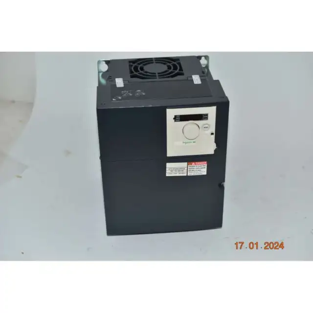 ATV312HU55N4 Variateur Vitesse 5,5 Kw 7,5HP 232W 380-500V 3 Étapes