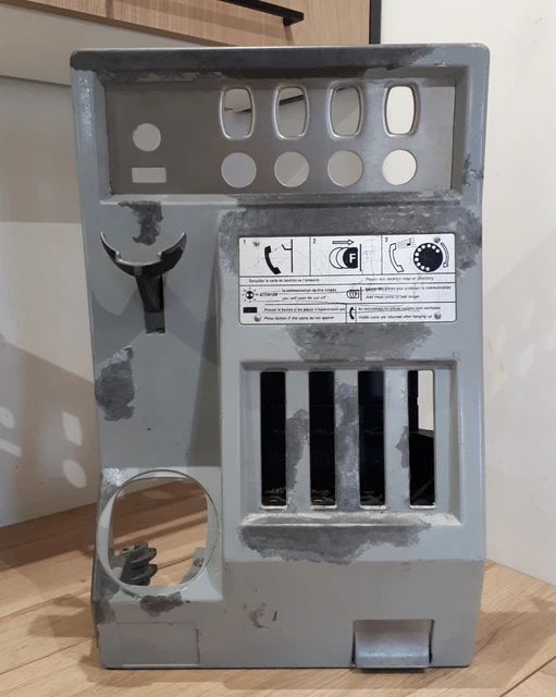 Ancienne poignee de porte de cabine telephonique en bois 8 € en ance