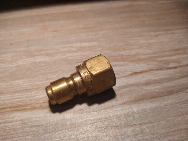 Parker BST-N3 Female Quick Connect Hydraulic Coupler