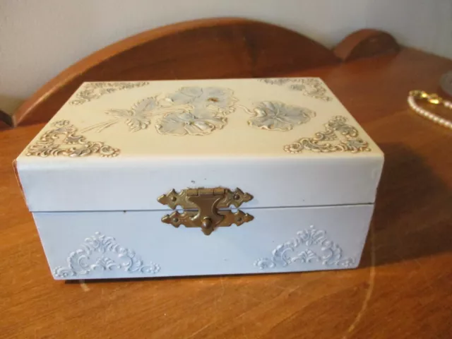 Antique Celluloid Sewing Box W Bovine Bone Needle Case & 3 Other Pieces