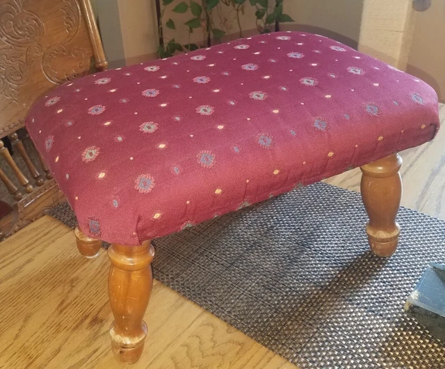 NICE Vintage FOOT STOOL POUFFE FOOT REST w/Solid Wood Legs~Burgundy Top!