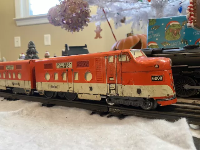 Vintage 1950's Marx O Gauge No.6000 SP AA Unit Diesel Locomotive & Freight Set