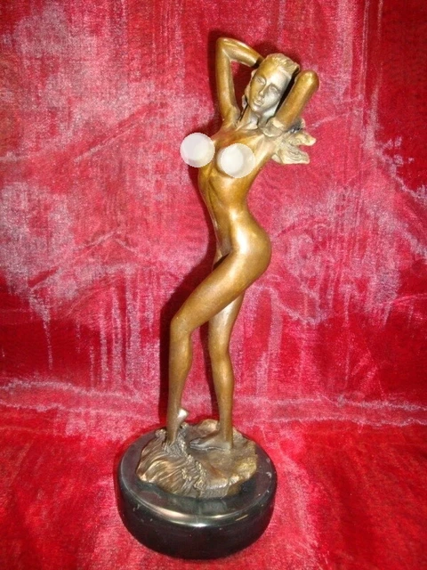 Estatua Damisela Sexy Pin-up El despertar Art Deco Estilo Art Nouveau Estilo Bro