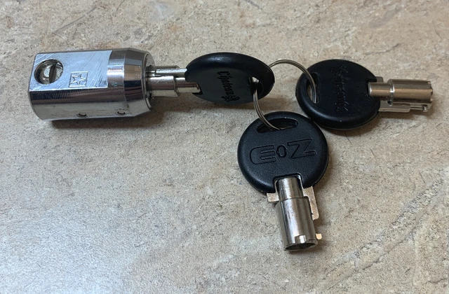 CHATEAU E-Z CYLINDER LOCK FOR RENTAL STORAGE UNITS with 3 keys