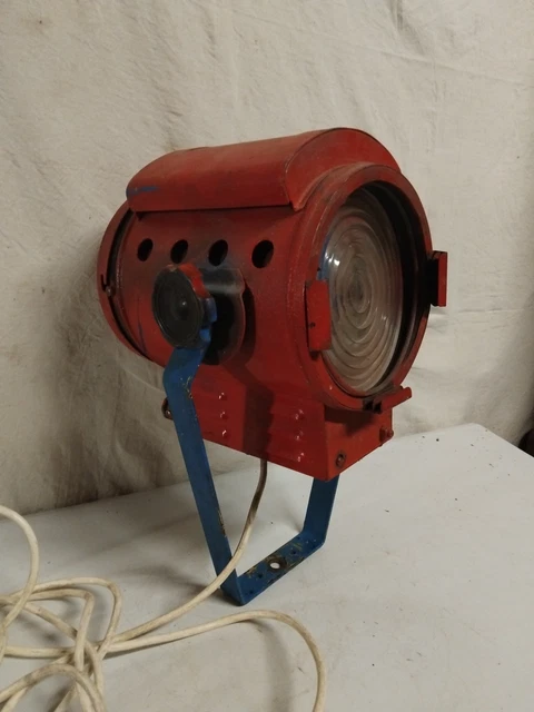 PROJECTEUR ERCSAM SENIOR M30 EUR 80,00 - FR