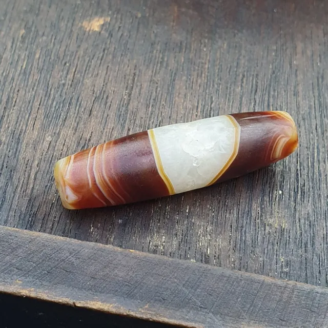 AA Antique Old Yemeni crystal in Agate Middle Eastern red Agate Bead AMD-45