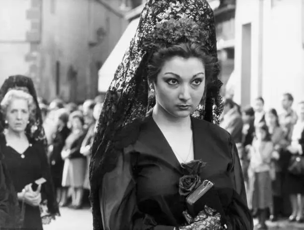 Traditional Lace Mantilla During Holy Week In Madrid 1955 Old Photo