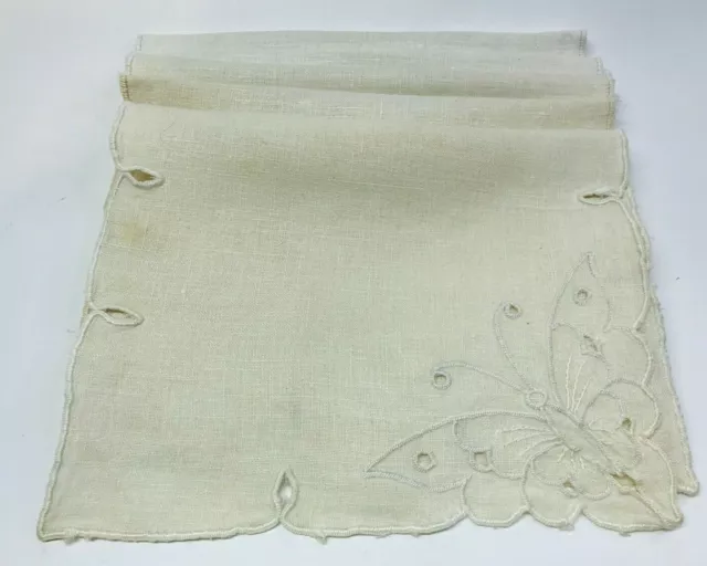 Vtg Hand Embroidered Irish Linen Cutwork Ivory Colored Place Mats Set Of Five