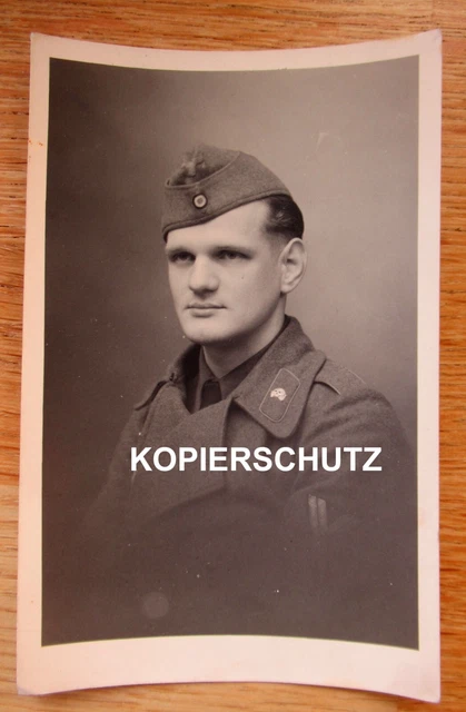 Altes Portrait Foto kerniger Sturmgeschütz Soldat mit Feldmütze / 2. WK *