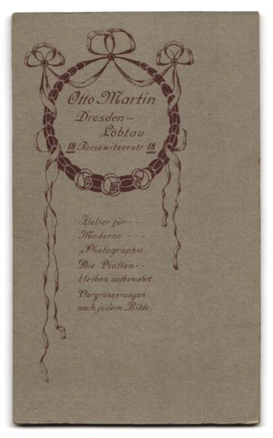 Fotografie Otto Martin, Dresden-Löbtau, Reisewitzerstr. 18, Kleinkind in weißem 2