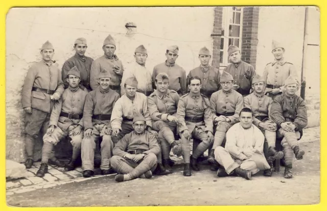 cpa CARTE PHOTO Soldats du 95e Régiment Militaires Uniformes avec Noms au dos