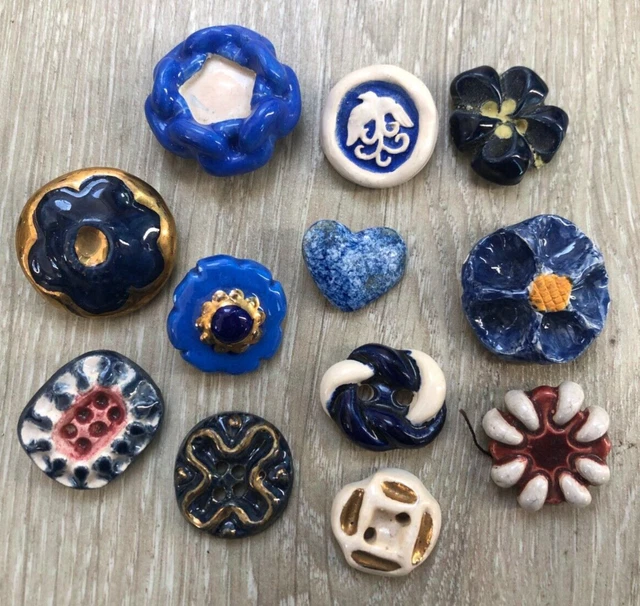 Lot De 12 Boutons Vintage Gris Coeur Moucheté - Forme Ovale - Pied 1,2 X 1,5 Cm - Réf 1125 - Occasion