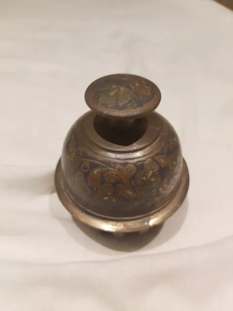 EARLY 20th CENTURY HEAVY BRASS CLAW SHAPE ELEPHANT BELL INDIA