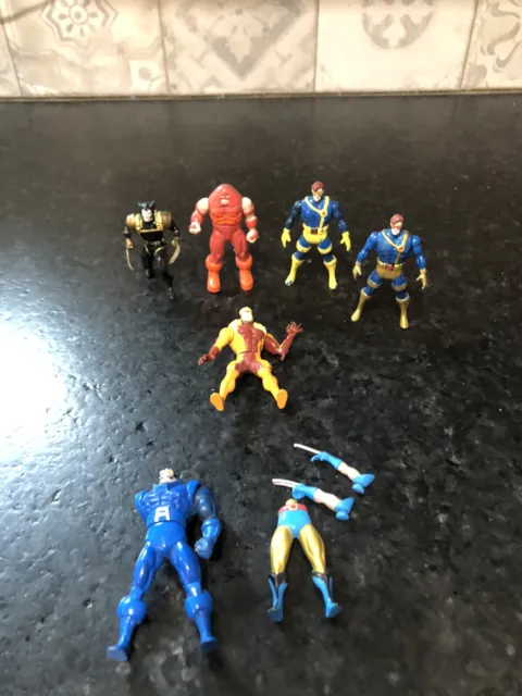 Marvel Vintage XMen 1994 in Diecast Mini Figures- ToyBiz (Lot of 5) extra pieces