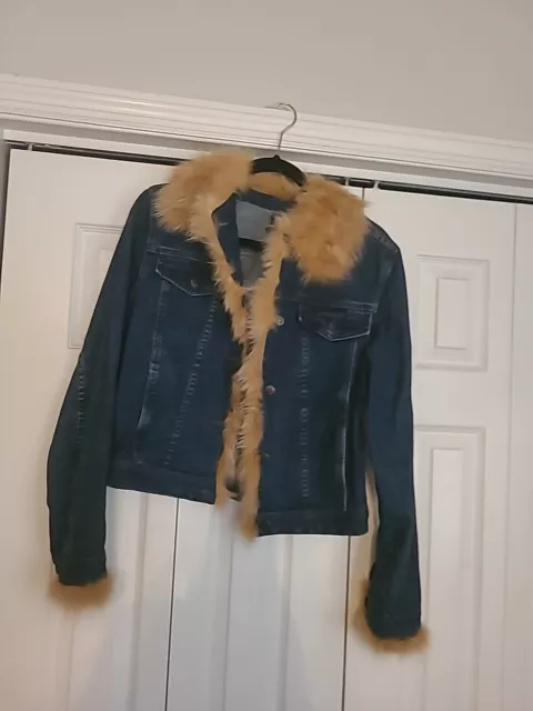 Blue Jean Jacket W/Fox Fur Trim Small