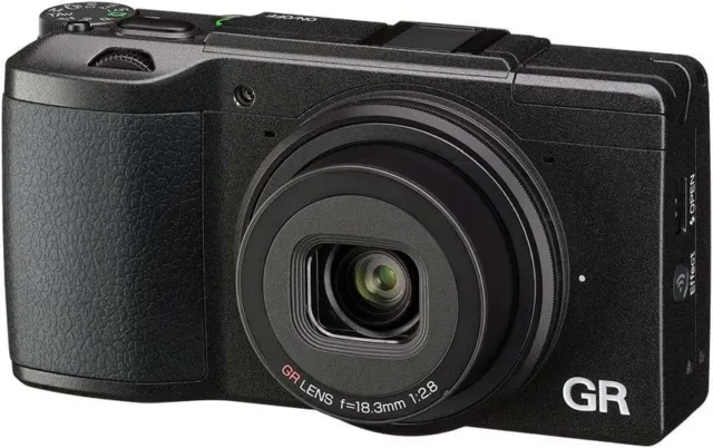 RICOH Digital Camera GRII APS-C Size CMOS Sensor Lowpass Filterless 175840 GR II