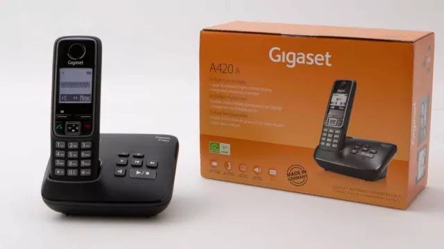 Gigaset A420 A Cordless Phone with Base Station Cradle Answering Machine