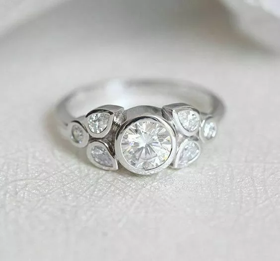 Belle bague de fiançailles ronde en moissanite de 1,50 ct, or blanc 14...