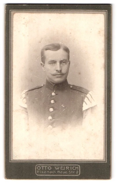 Fotografie Otto Weirich, Eisenach, Neue Str. 2, Portrait thüring. Soldat, Musik