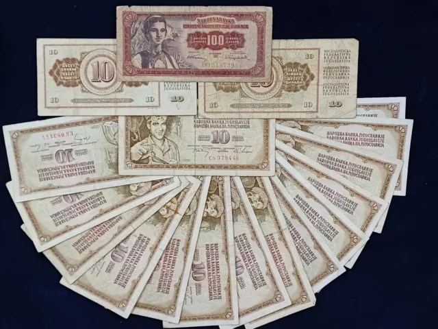 Yugoslavia 1968 10 Dinara Banknote X 17 Plus 100 Dinara 1955. Condition Mixed