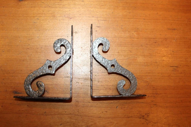 Pair of Vintage Shelf Bracket Hammered Metal  4'' x 3''  K-9