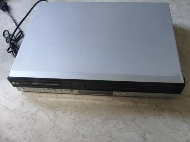 LG RC185 VHS DVD Recorder Kombigerät ohne FB