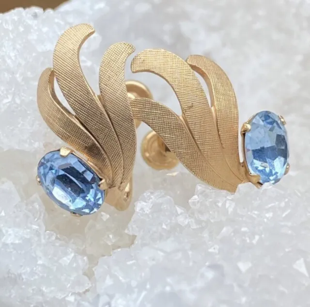 Vintage 1950’s Era Van Dell 12k Gold Filled Earrings - Screwback - Blue Crystals