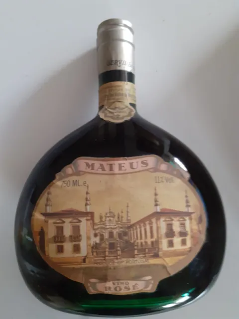 Mateus Vino Rosè Portogallo bottiglia vintage anni 80