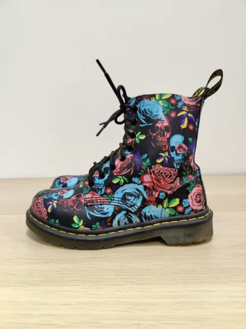 DR MARTENS 1460 Pascal Rose Multi Rose Fantasy in Uk 6 BRAND NEW 24427102 EUR 130 42 PicClick IT
