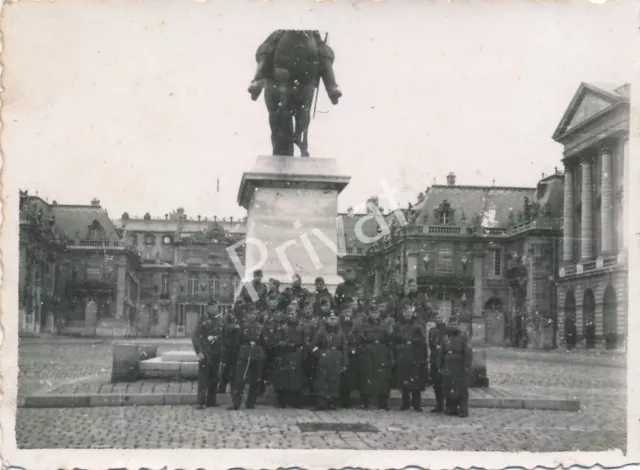 Photo WWII Armed Forces Soldiers Gruppe Paris Versailles Ludwig XIV France