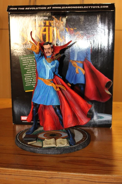 MARVEL Figurine Gallery Doctor Strange Diamond Select Toys