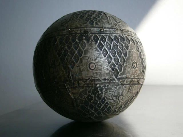 Boule Decorative Bois Et Feuille Argent Repousse Deco Inde Meditation