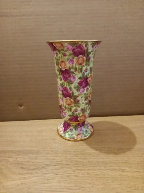 royal albert old country roses Vase