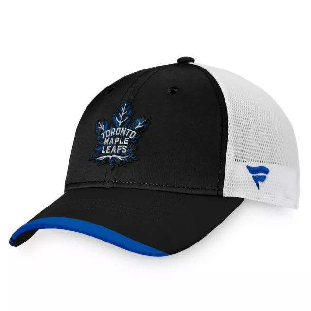 NWOT Toronto Maple Leafs Fanatics Authentic Pro Locker Room Pullover Hoodie  Med