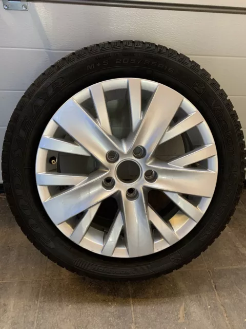 Goodyear Car Cleaning Kit Interior Exterior Wash Wax Polish Tyres