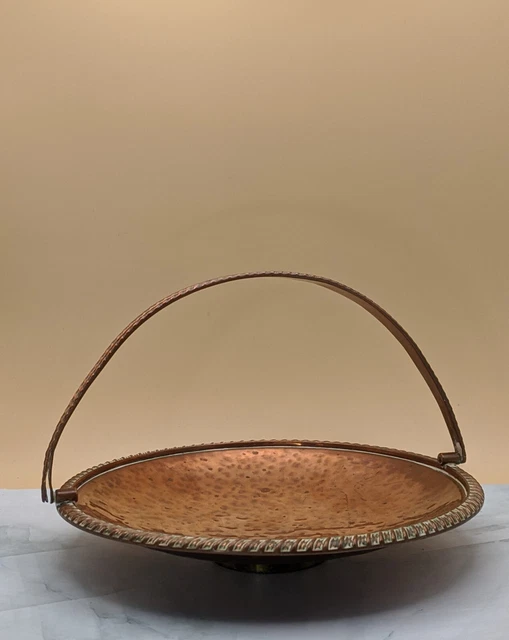 VINTAGE HANDBEATEN COBRAL Ware Copper Bowl Dish Made In England £19.09