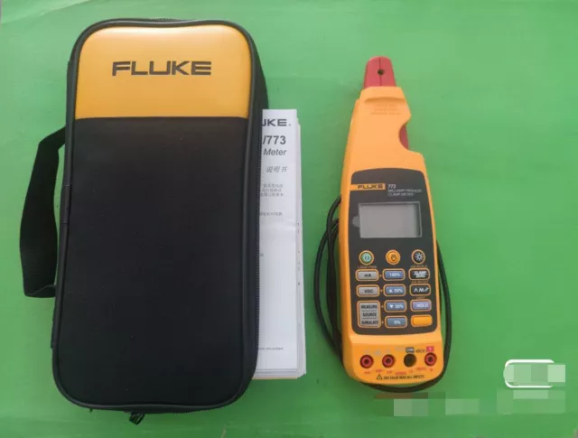 Fluke 773 Milliamp Process Clamp Meter 4 to 20 mA Signals Provide Loop Power