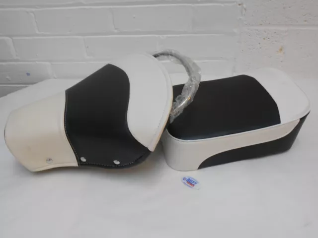 Vespa VLB Front Single Saddle Seat and Rear Buddy Pad in Black and White 001377