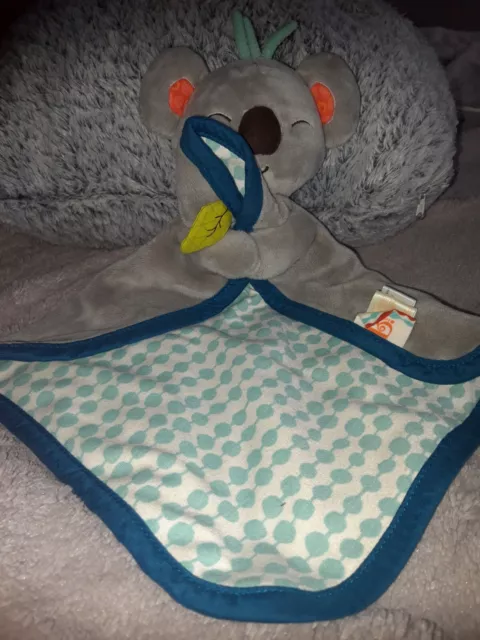 DP1/Doudou Btoys B Toys Baby Koala Gris Couverture Mouchoir Vert Bleu Orange.