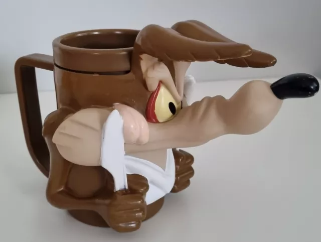 VINTAGE 1990S SET of Looney Tunes 3D Mugs 5 X Collectable Cups