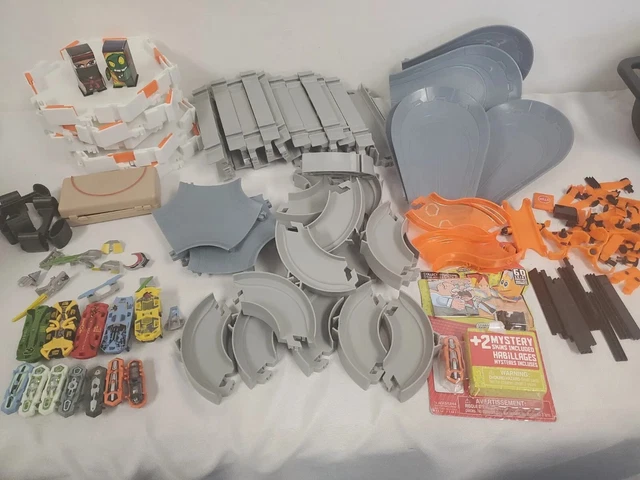 HEXBUG Nano Gladiators Battling Robots 13 Plus Track Playsets Elevation Habitat HEXBUG Nano Gladiators Battling Robots 13 Plus Track Playsets Elevation Habitat