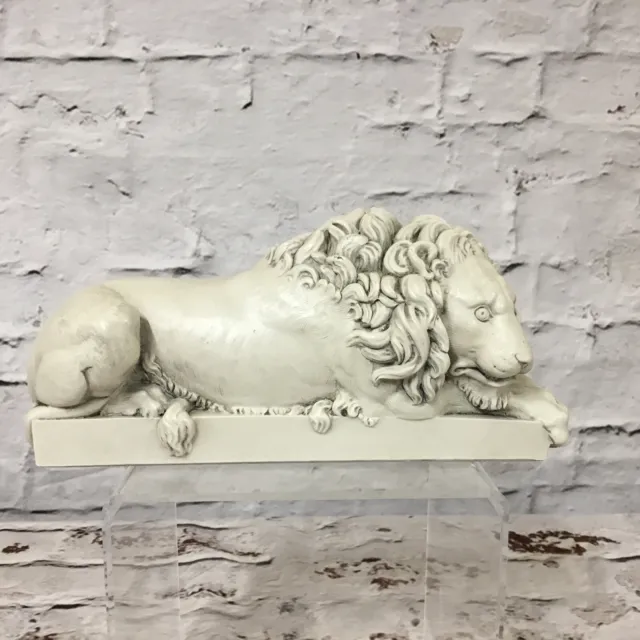 Chatsworth Lion Scaled Replica Sculpture By Artforum