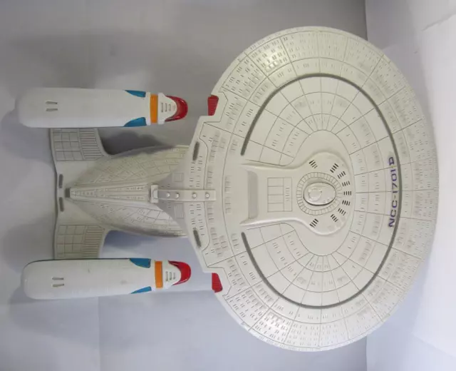 STAR TREK - Raumschiff Enterprise - NCC-1701-D - PLAYMATES TOYS - 1992