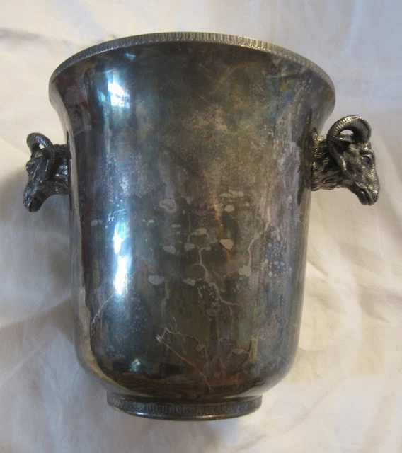 Ancien Seau A Champagne Montebello En Metal Argente