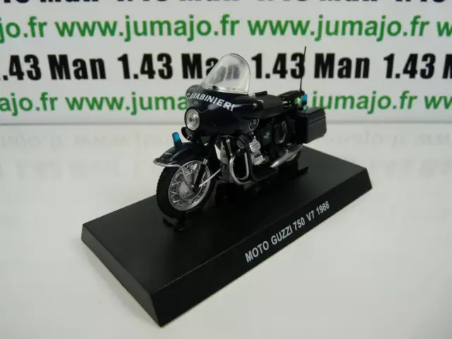 CR8 voiture 1/24 CARABINIERI : MOTO GUZZI 750 V7 1966