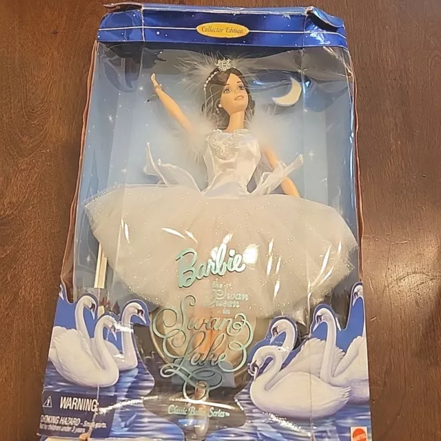 1997 Barbie as the Swan Queen In Swan Lake Ballet Ballerina Doll Damaged Box