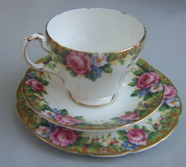 Vintage  Paragon Fine Bone China England  Tea Trio  " Red Roses  Design GIFT