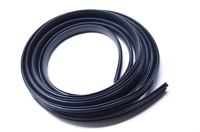 Tigershark 0673-778 Black 276" Insert Trim NOS