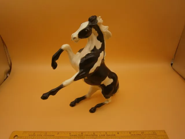 REARING MUSTANG - Black & White Paint - Hartland Model Horse - (9") - 1960